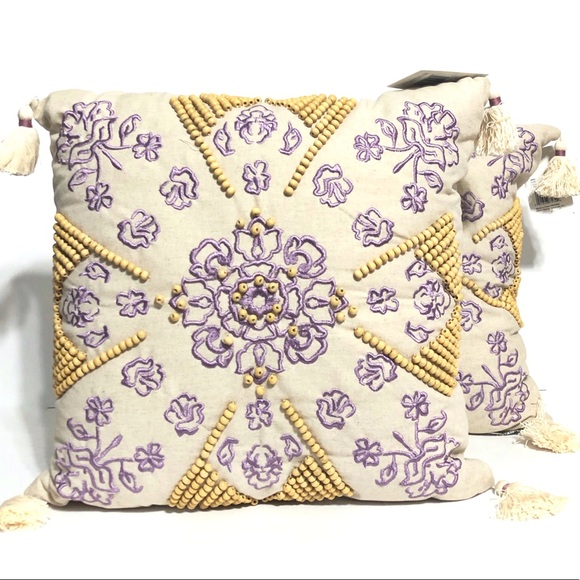 Jessica Simpson Other - Peking Handicraft Jacky Decorative Pillow NWT